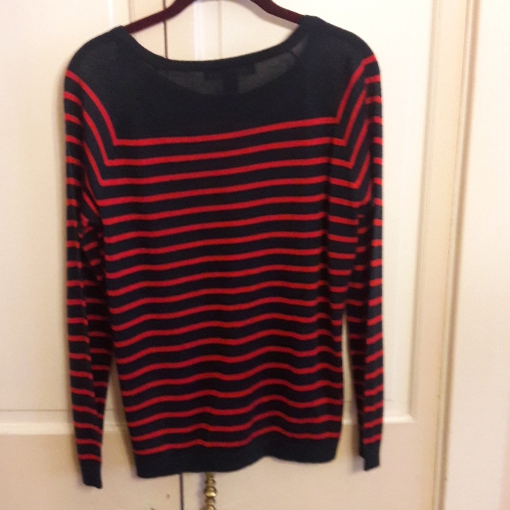 Long Sleeve Top - Picture 3 of 3